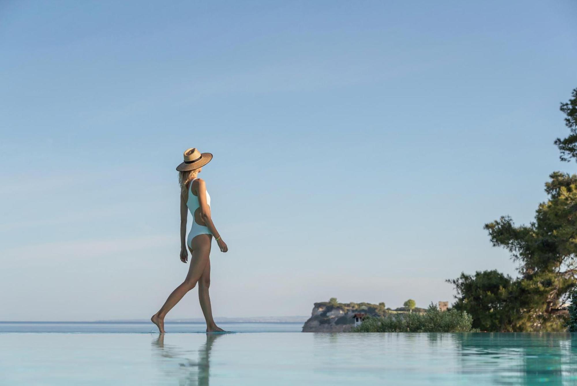 Отель Sani Club Экстерьер фото